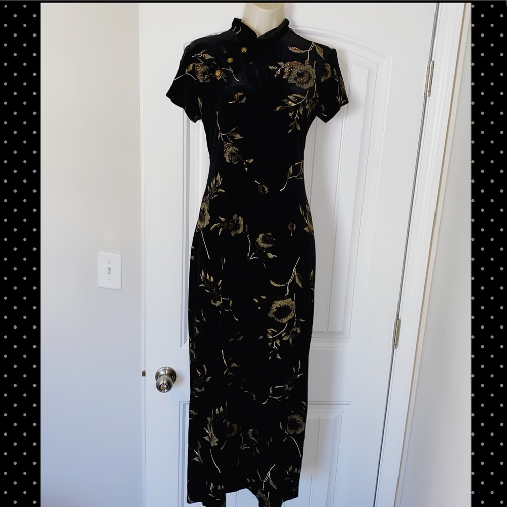 🖤✨Gorgeous, Vintage-Inspired, Kimono Style Dress🖤✨